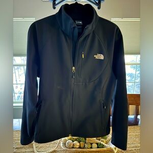 The North Face Women’s Soft-shell Jacket